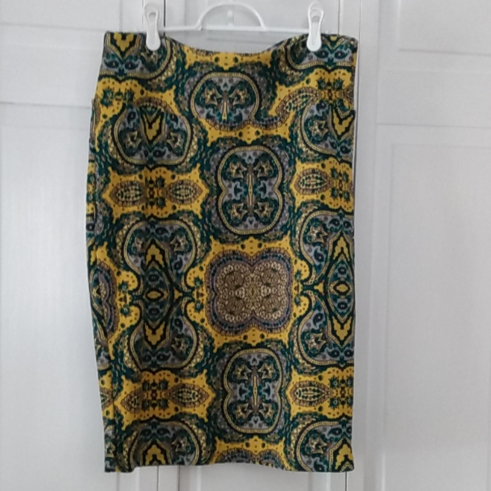 Lularoe Cassie